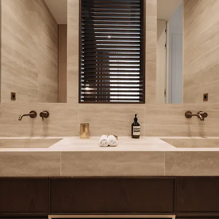 Apartment Highstay - Luxury Serviced - Louvre