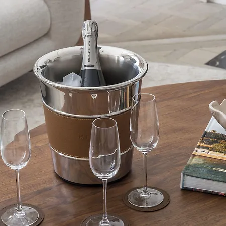 Highstay - Luxury Serviced - Louvre Apartment Paris
